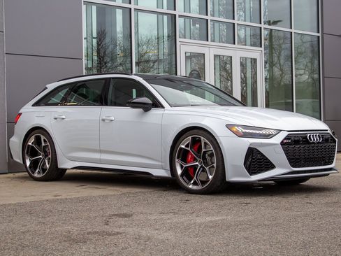 Used 2026 Audi RS 6 performance image 3