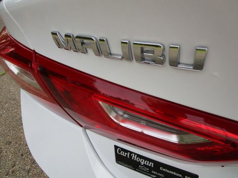 Used 2024 Chevrolet Malibu LS image 10