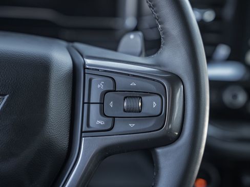 Used 2024 Chevrolet Silverado 1500 ZR2 w/ Technology Package image 37