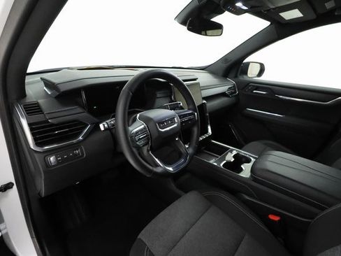 Certified 2025 GMC Acadia Elevation image 9