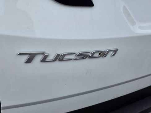 Used 2023 Hyundai Tucson SEL FWD image 11
