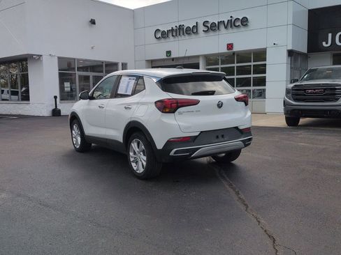 Used 2023 Buick Encore GX Preferred w/ Cold Weather Comfort Package AWD/4WD image 8