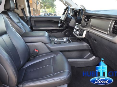 Used 2024 Ford Expedition Max XLT AWD/4WD image 16