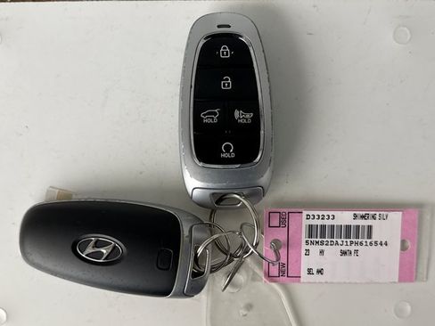 Used 2023 Hyundai Santa Fe SEL AWD/4WD image 10