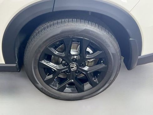 Certified 2024 Honda HR-V Sport image 25