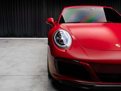 Used 2017 Porsche 911 Carrera S RWD image 18