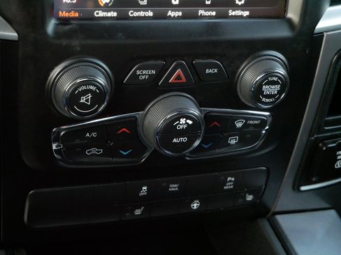 Used 2021 RAM 1500 Classic Warlock w/ Luxury Group image 24