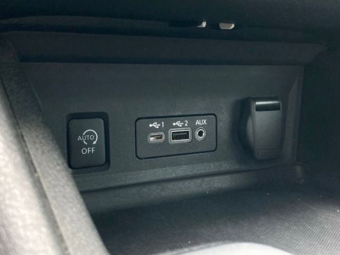 Used 2024 Nissan Sentra SV w/ All-Weather Package FWD image 23