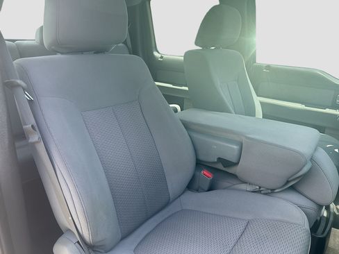 Used 2014 Ford F150 XL w/ Equipment Group 101A Mid RWD image 24