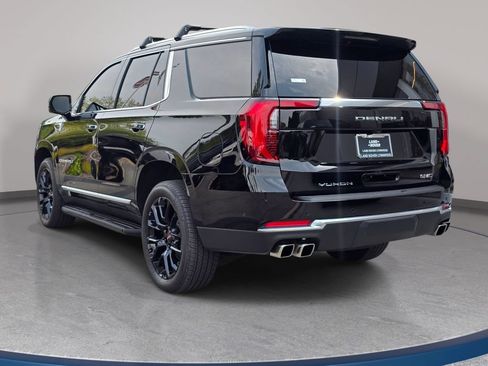Used 2026 GMC Yukon Denali AWD/4WD image 8
