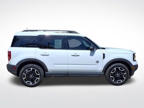 Used 2023 Ford Bronco Sport Outer Banks w/ Tech Package AWD/4WD image 5