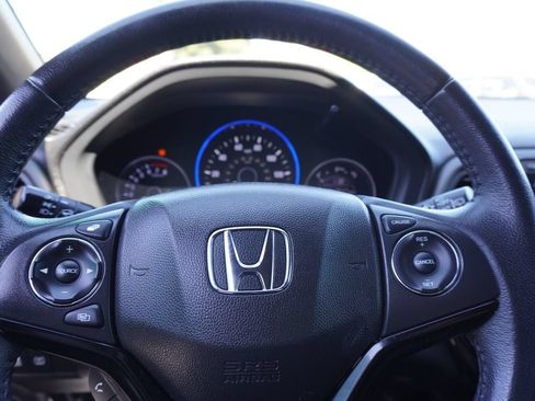 Used 2021 Honda HR-V Sport image 26