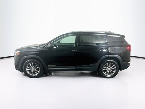 Used 2023 GMC Terrain SLT w/ Infotainment Package II AWD/4WD image 4