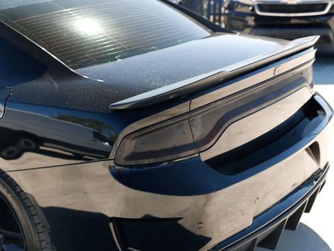 Used 2017 Dodge Charger R/T Scat Pack image 30