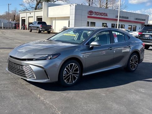 New 2026 Toyota Camry XLE image 25