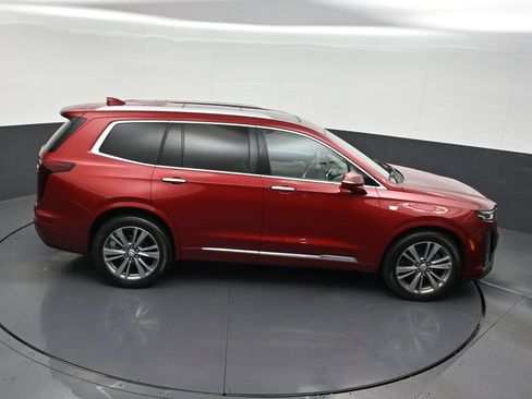 Used 2020 Cadillac XT6 Premium Luxury FWD image 22