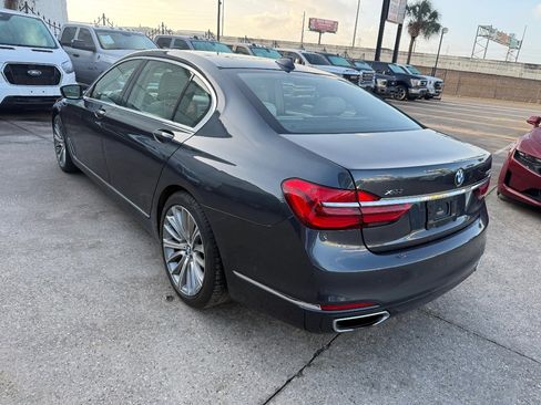 Used 2016 BMW 750i xDrive image 6
