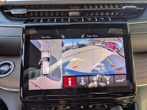 New 2025 Jeep Grand Cherokee L Summit image 12