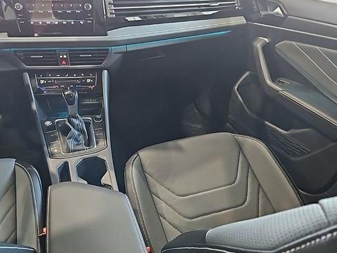 New 2026 Volkswagen Jetta SEL image 22