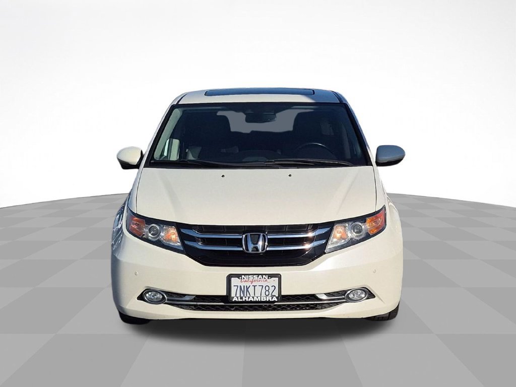 Used 2015 Honda Odyssey Touring Elite image 2