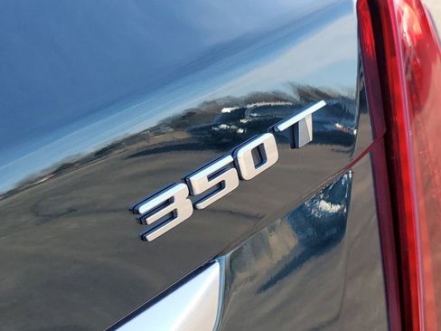 Used 2024 Cadillac XT5 Premium Luxury w/ LPO, Floor Liner Package image 40