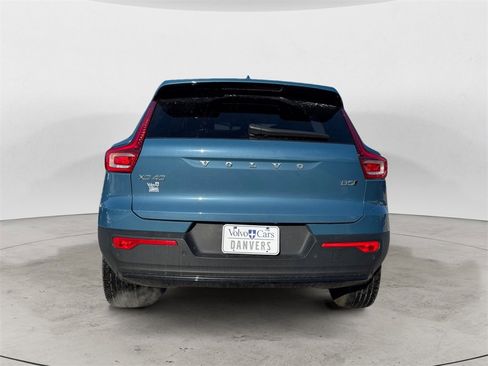 Certified 2023 Volvo XC40 B5 Plus w/ Driver Assist Package image 4
