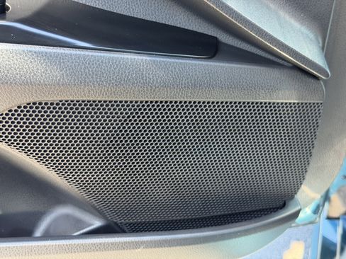 Used 2025 Toyota Camry SE image 17