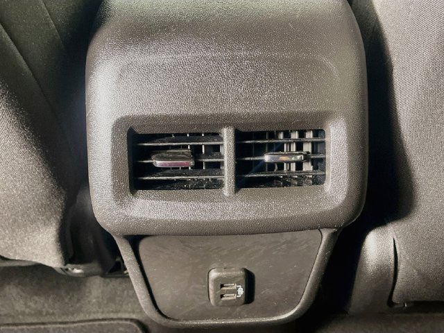Used 2023 Chevrolet Equinox LS w/ LS Convenience Package FWD image 24