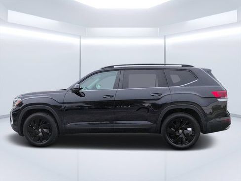 Used 2025 Volkswagen Atlas SE FWD image 6