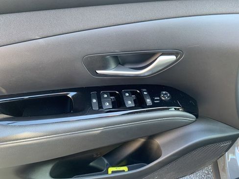 Used 2024 Hyundai Tucson Limited image 14