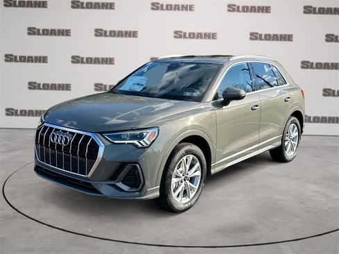 New 2025 Audi Q3 2.0T Premium image 1