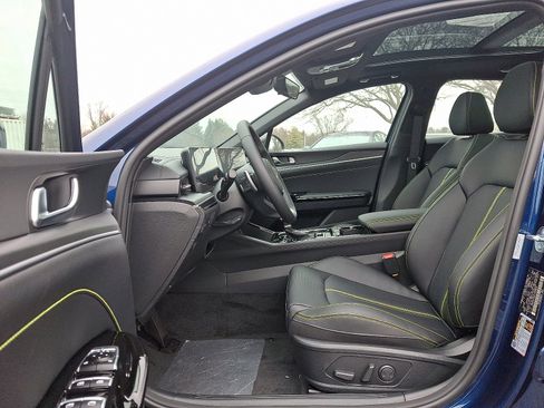 New 2026 Kia K5 GT image 9