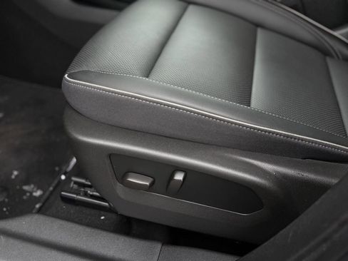 Certified 2023 Buick Envision Essence image 15