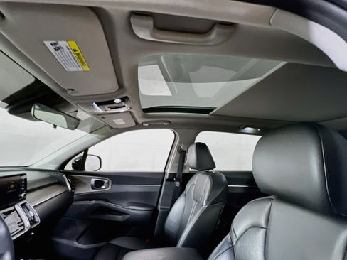 Used 2023 Kia Sorento S w/ Panoramic Sunroof Package AWD/4WD image 22