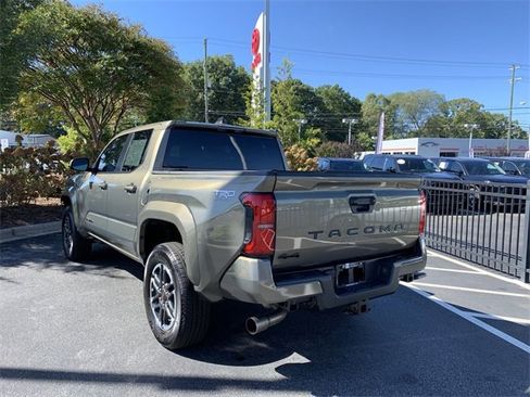 Used 2024 Toyota Tacoma TRD Sport image 6