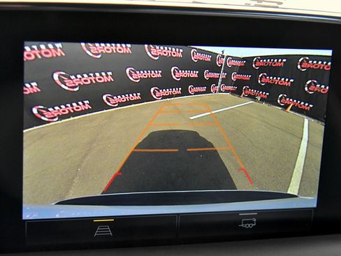 Used 2022 Chevrolet Suburban Premier RWD image 19