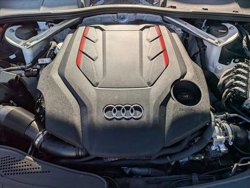 Used 2022 Audi S4 Premium image 22