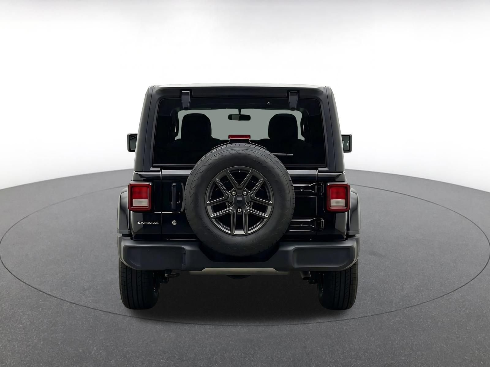 Used 2025 Jeep Wrangler Unlimited Sport AWD/4WD image 7