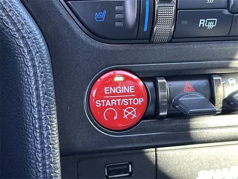 Used 2017 Ford Mustang Shelby GT350 image 10