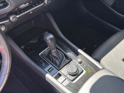 Used 2024 MAZDA MAZDA3 s image 18