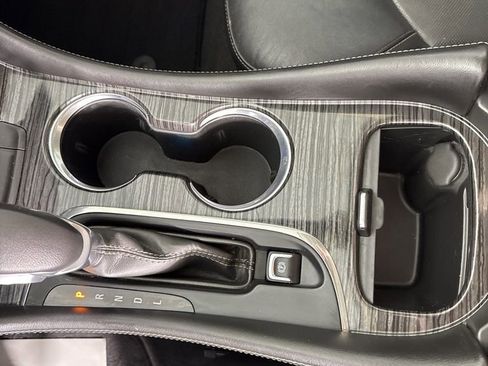 Used 2017 Buick Envision Essence FWD image 24