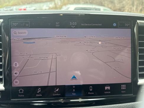 Used 2021 Chrysler Pacifica Touring-L image 24