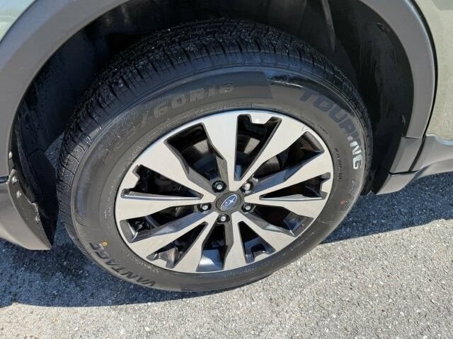 Used 2016 Subaru Outback 2.5i Limited AWD/4WD image 7