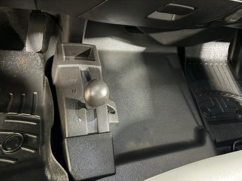 Used 2017 GMC Sierra 3500 4x4 Crew Cab w/ Snow Plow Prep Package image 57