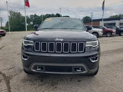 Used 2018 Jeep Grand Cherokee Limited AWD/4WD image 9