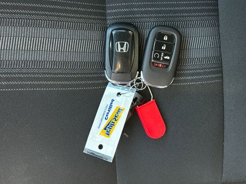 Used 2023 Honda Civic Sport image 29
