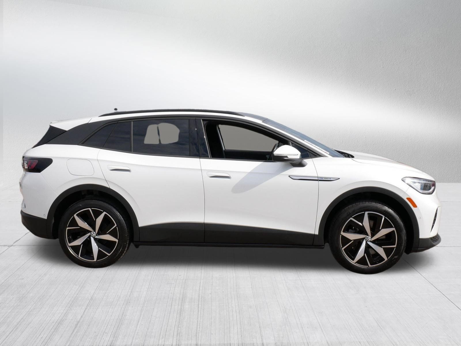 Certified 2023 Volkswagen ID.4 Pro S AWD/4WD image 8
