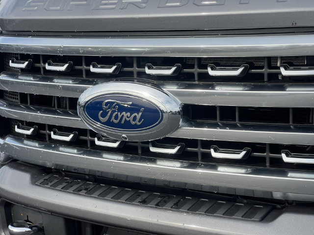 Certified 2024 Ford F350 Platinum w/ FX4 Off-Road Package AWD/4WD image 43