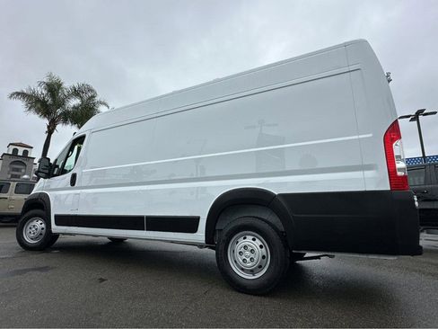 Used 2023 RAM ProMaster 3500 w/ Convenience Group image 3