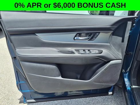 New 2025 Nissan Murano SL w/ Cargo Package AWD/4WD image 11